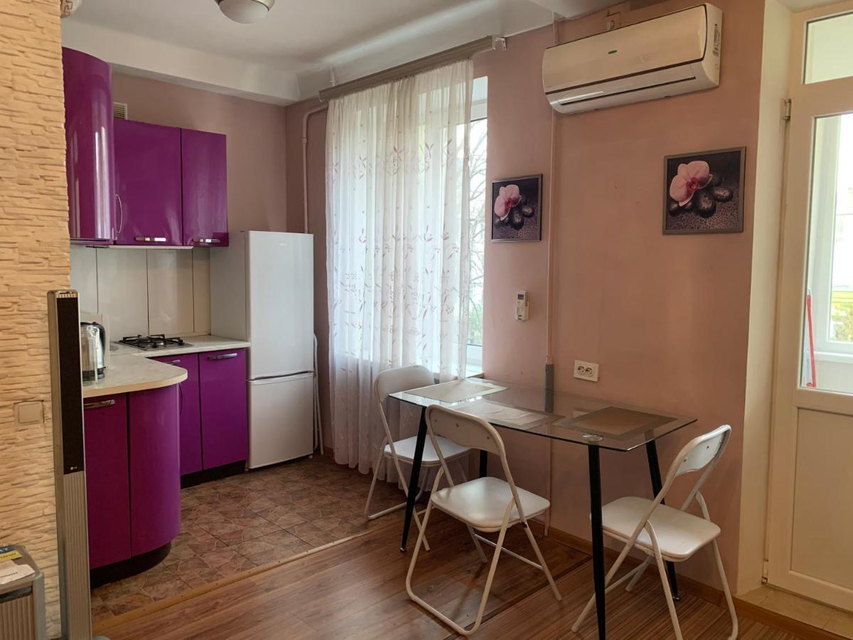 Apartments Печерск Kiev Exterior foto